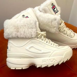 Fila Disruptor boots !!